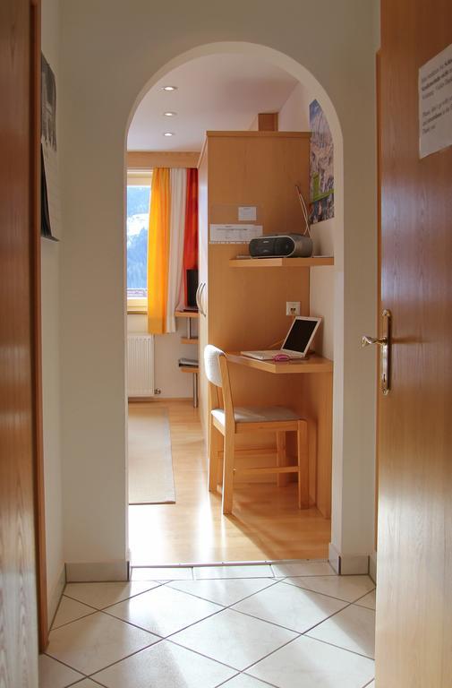 Apartamento Haus Kogler Aich  Habitación foto